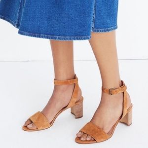 Madewell Claudia Sandal in Suede